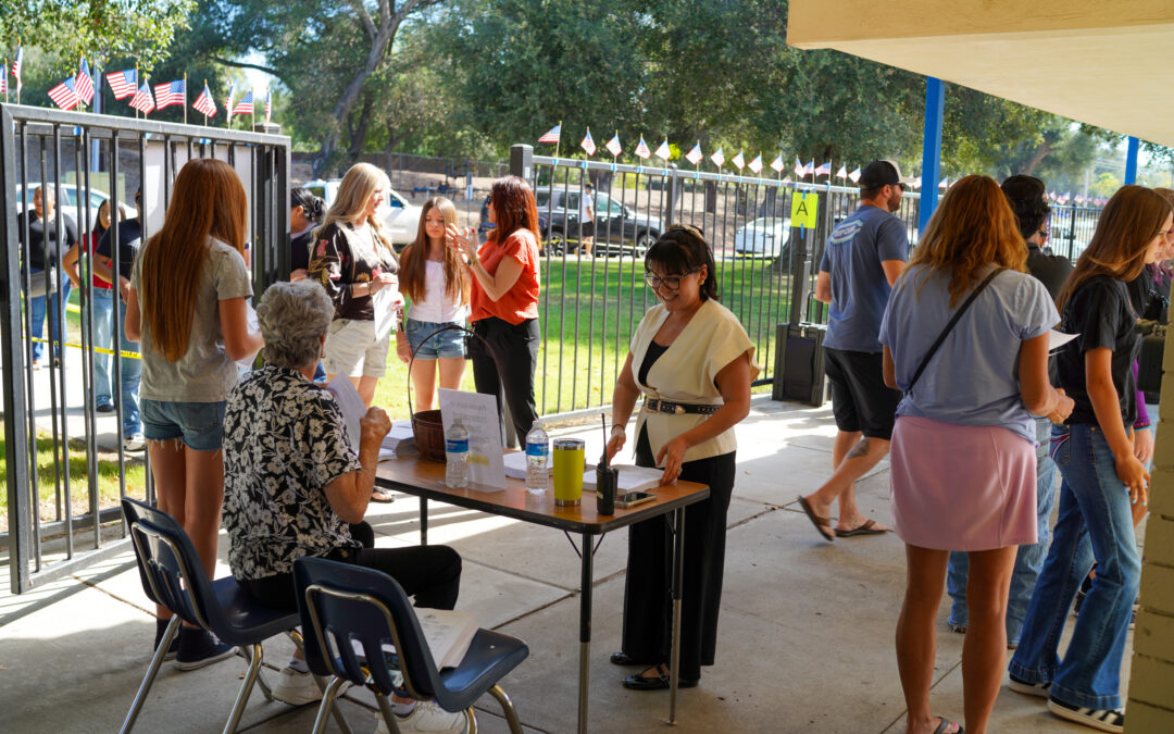 Potter Jr. High Welcomes Families at Registration Fair